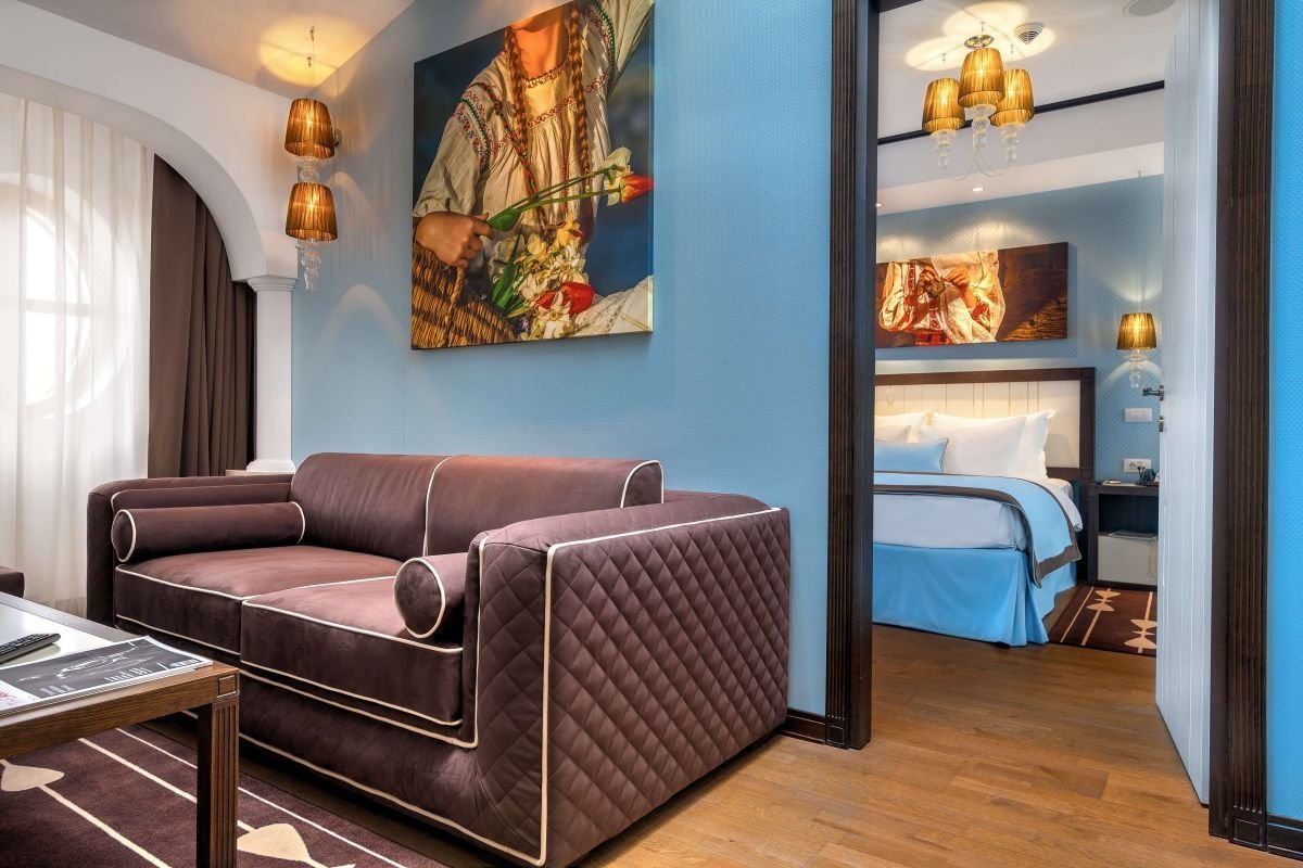 Galerie 🏨 Hotel Epoque – O oază de lux discret în inima Bucureștiului